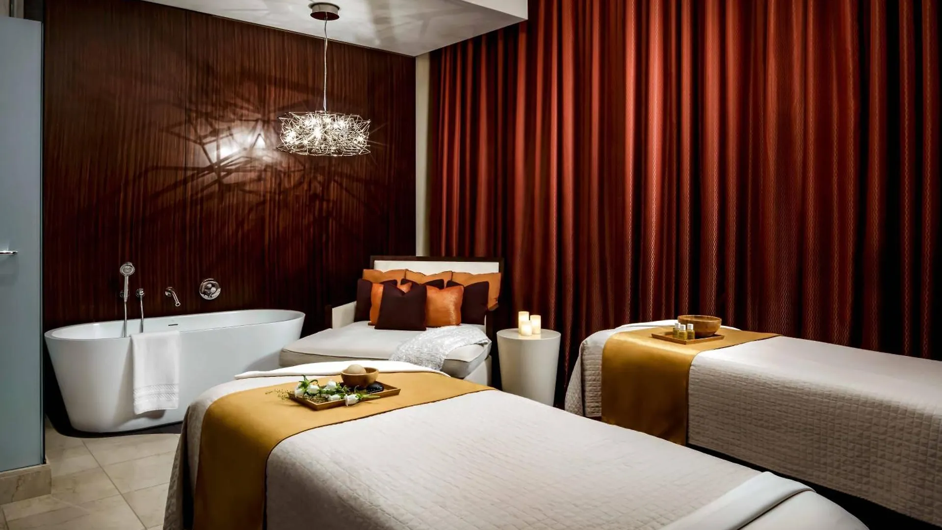 The Ritz-Carlton, Toronto Hotel 5*,  Canada