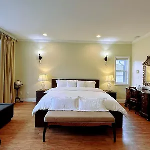Villa Super Cosy 8bed & 6bath In Heart Near To Airport And Downtown