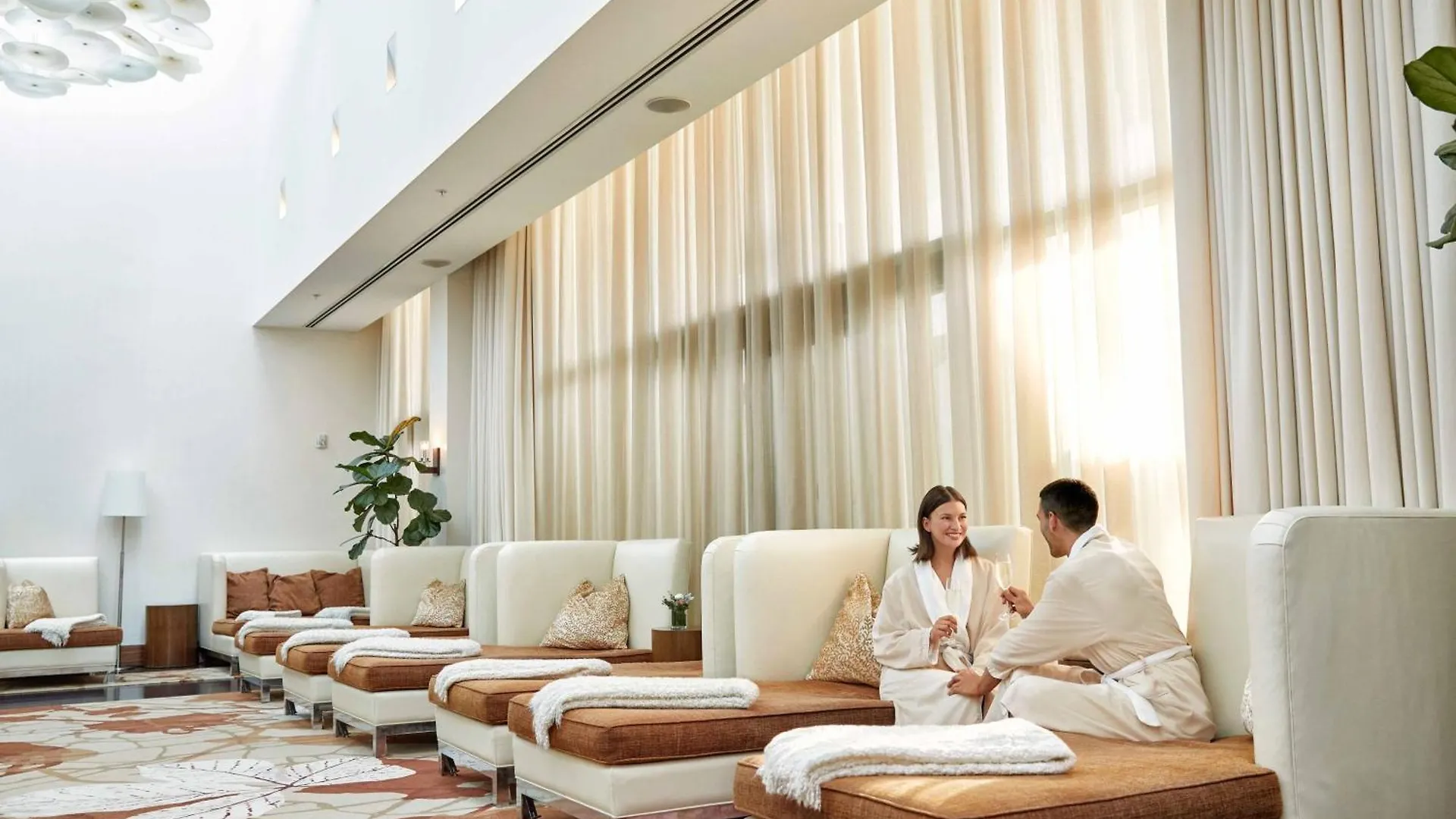 The Ritz-Carlton, Toronto Hotel