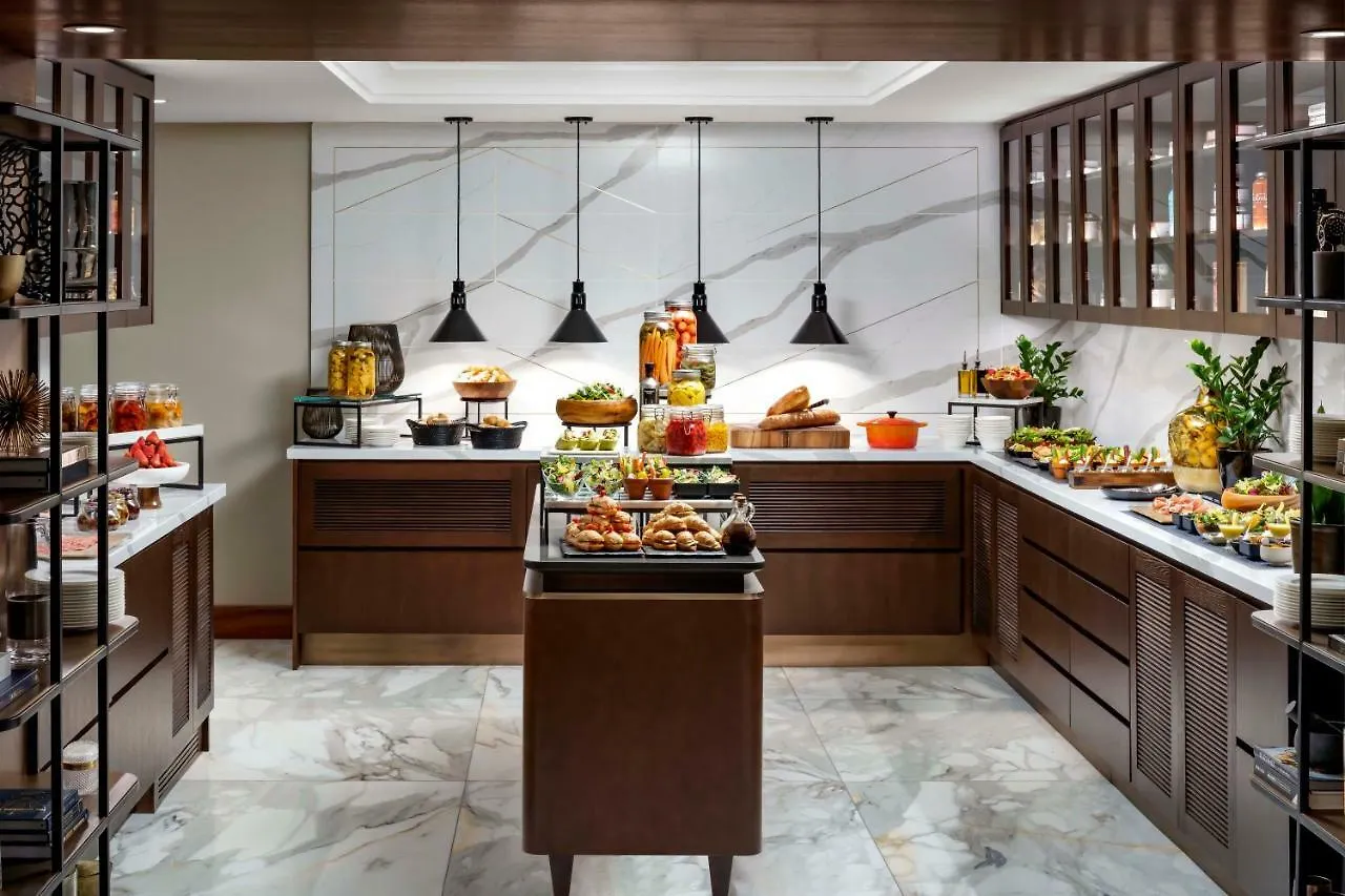 The Ritz-Carlton, Toronto Hotel